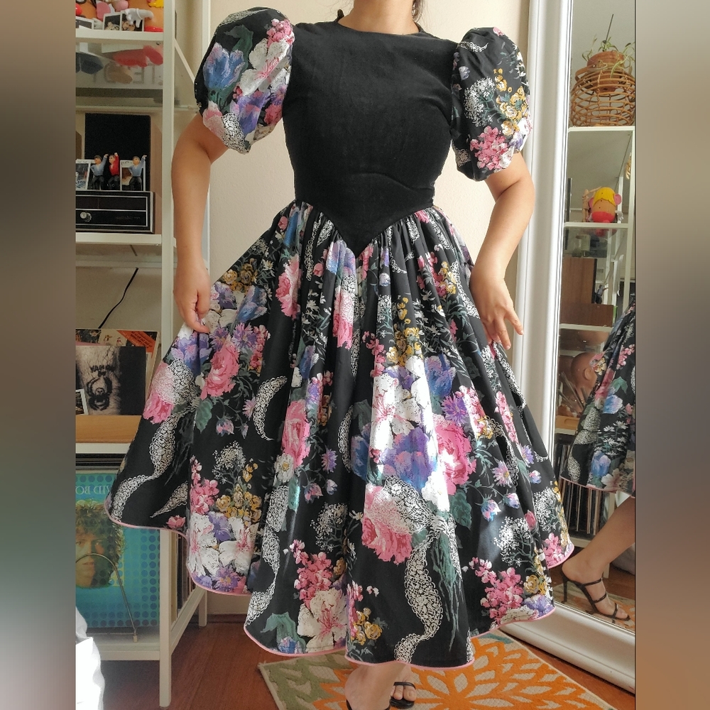 Vintage Puff Sleeve Dress